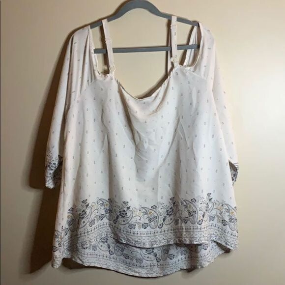 Torrid Off-White Floral Pattern Blouse - Picture 8 of 11